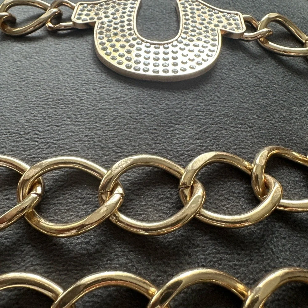 🆕True Religion Gold Horseshoe Chain Statement Belt